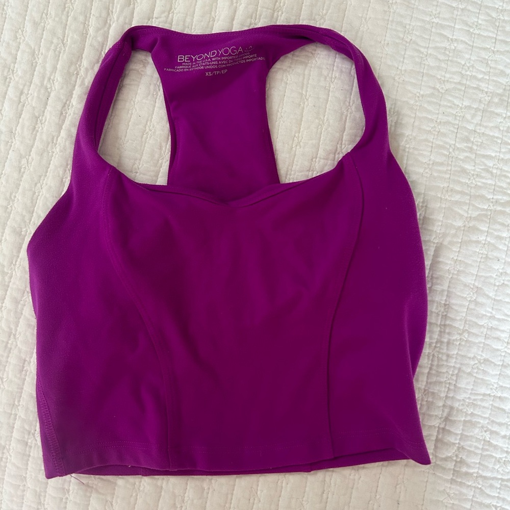 Beyond Yoga racerback cropped tank size XS